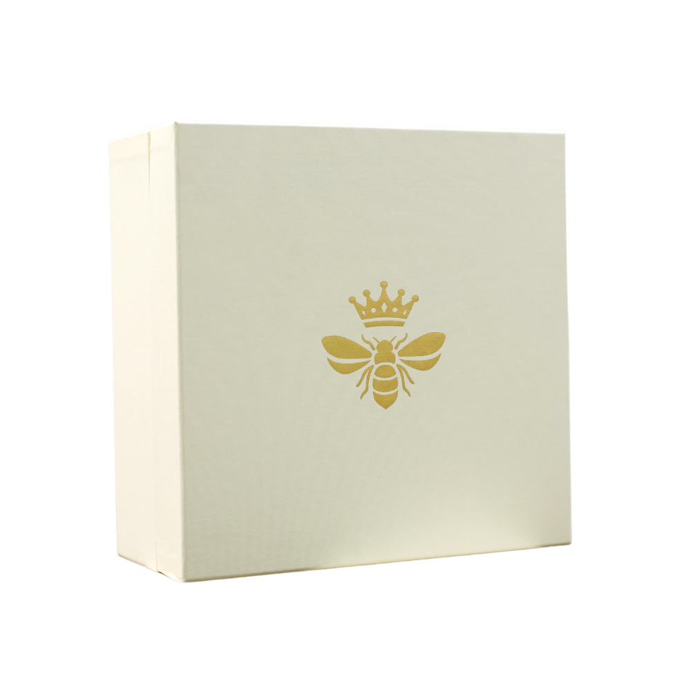 Harpers Hamper Blue (Premium Bee Box) 4 | Wedgewood Nougat